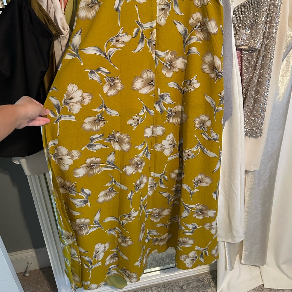 Sadie & Sage Floral Maxi Skirt